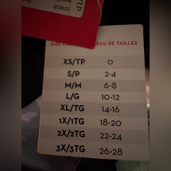 NWT SPANX XS LOOK AT ME NOW LAMN Bike Short
Black Camo Fitted Shapewear MSRP $58 - Picture 7 of 10